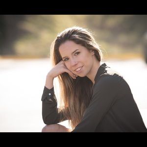 Meet your Posher, Jillian